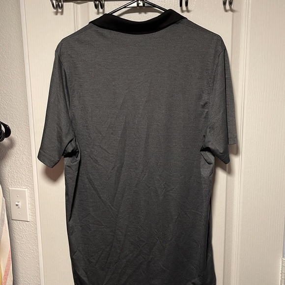 Champion polo/golf shirt- Size Large- Good condition - Picture 2 of 3